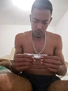 lacoste12 online show from February 4, 11:53 pm