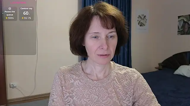 Lia Tito online show from December 15, 1:04 pm