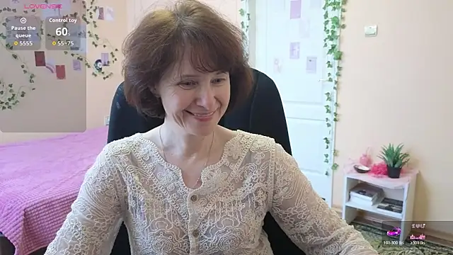 Lia Tito online show from February 13, 6:53 am