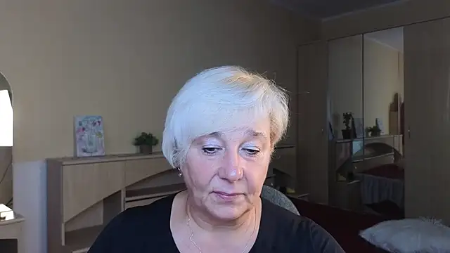 Snapshot of Milana_Milky chatting on September 12, 5:07 am Milana Milky online show from September 12, 5:07 am