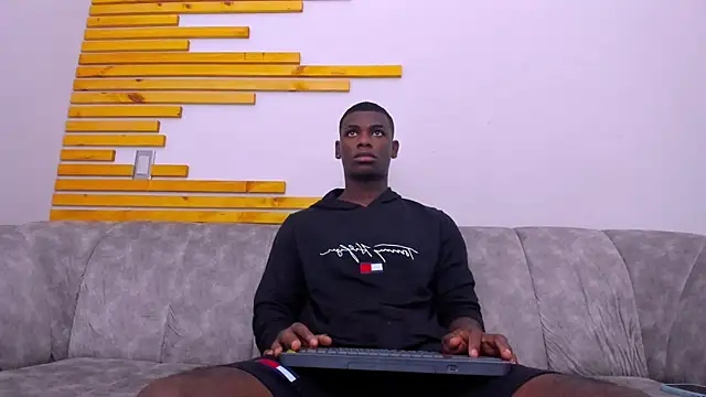 Snapshot of latin_night chatting on September 24, 1:25 pm latin night online show from September 24, 1:25 pm