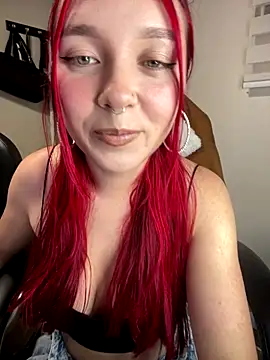 Snapshot of Karen18_boobs chatting on October 5, 2:10 am Karen18 boobs online show from October 5, 2:10 am
