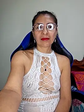 Natasha 50 online show from March 5, 5:20 pm