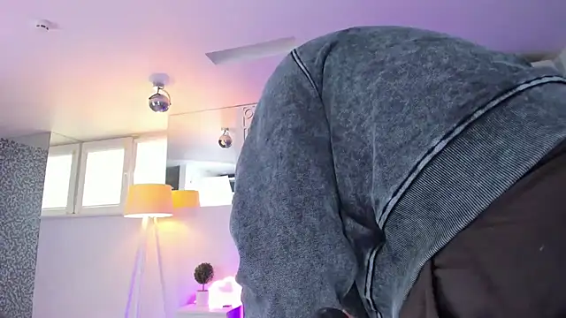 AshleyJoness online show from March 4, 6:08 am