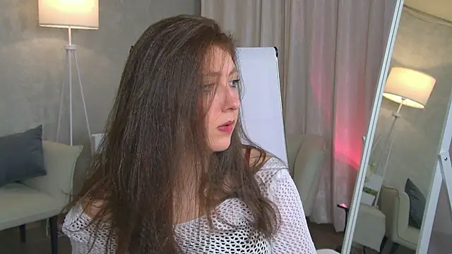 Mary Miiller online show from November 22, 10:14 am