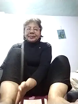 Snapshot of OliviaMorris1 chatting on February 2, 2:38 pm OliviaMorris1 online show from February 2, 2:38 pm