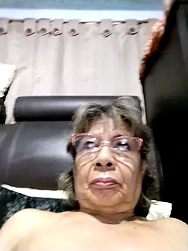 Snapshot of OliviaMorris1 chatting on May 25, 11:55 pm OliviaMorris1 online show from May 25, 11:55 pm