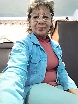 Snapshot of OliviaMorris1 chatting on May 31, 3:30 pm OliviaMorris1 online show from May 31, 3:30 pm