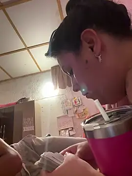 valen1891 online show from January 13, 5:57 am