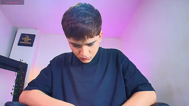 Lucass love online show from December 19, 1:29 pm