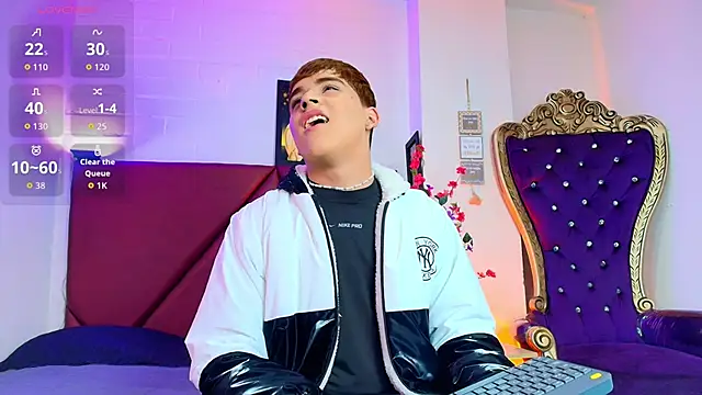 Lucass love online show from May 6, 1:05 pm