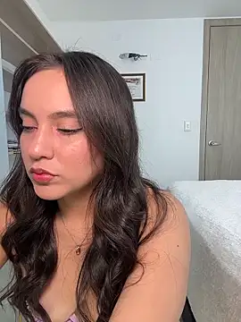 lunatorch online show from March 31, 6:30 pm