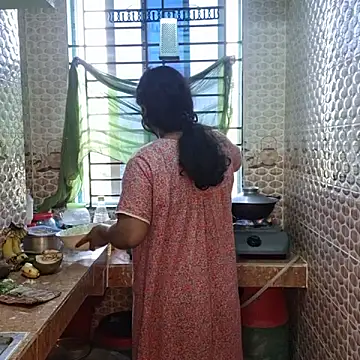 Bristy- online show from November 24, 7:52 am