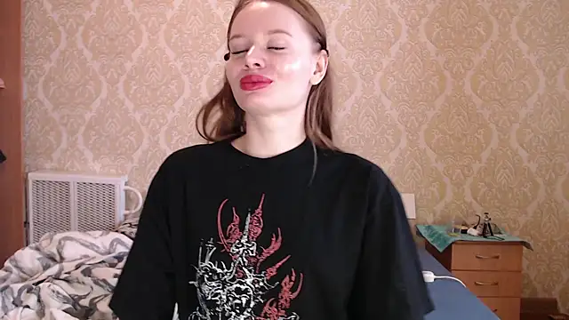 Kitkaat00 online show from February 20, 9:21 am