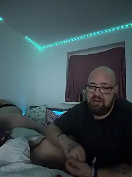 mrandmrsdarkside online show from April 12, 10:48 pm