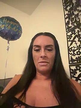 Islaymae gilf online show from October 18, 7:14 pm