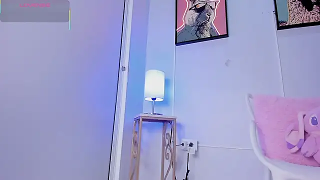 dulce fiore07 online show from March 9, 12:20 pm