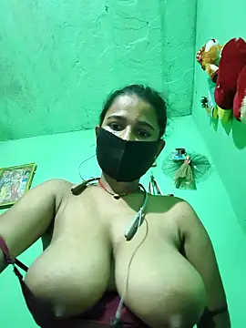 Snapshot of PIHU999 chatting on October 22, 6:02 am PIHU999 online show from October 22, 6:02 am