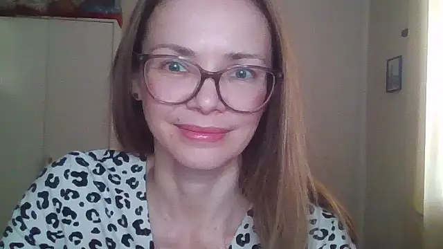 Snapshot of SEA_Dream chatting on February 15, 7:16 am SEA Dream online show from February 15, 7:16 am