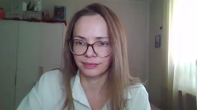 Snapshot of SEA_Dream chatting on February 26, 6:23 am SEA Dream online show from February 26, 6:23 am