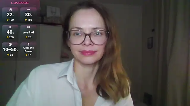 Snapshot of SEA_Dream chatting on March 1, 4:53 pm SEA Dream online show from March 1, 4:53 pm