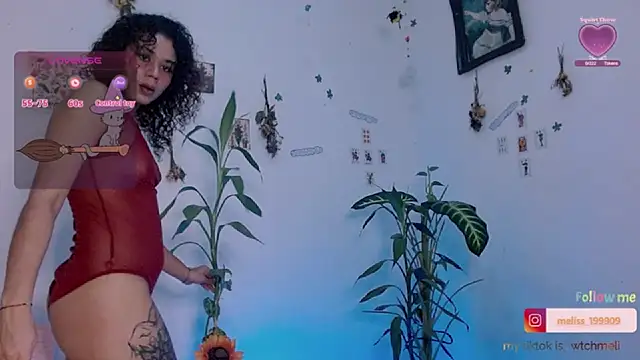 Snapshot of Nocturnawitch chatting on June 18, 12:00 am Nocturnawitch online show from June 18, 12:00 am
