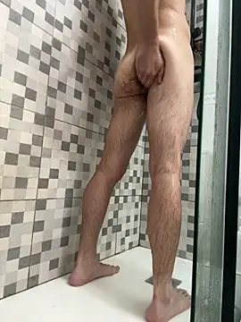 Snapshot of misterboybcn91 chatting on October 9, 12:14 pm misterboybcn91 online show from October 9, 12:14 pm