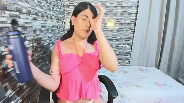 xxxEmmaxx online show from March 27, 5:24 am