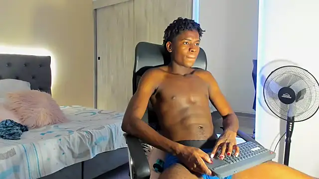 Johan barreto online show from October 14, 1:50 am