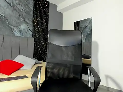 Johan barreto online show from November 11, 2:00 am