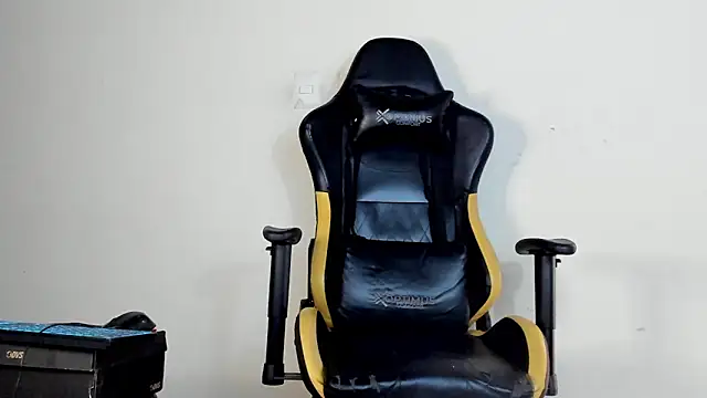 HELLSTAR online show from November 26, 2:07 pm