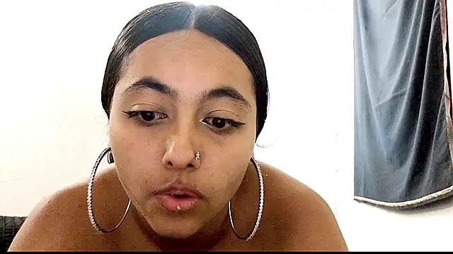 Melodyqueen  online show from November 29, 7:00 am