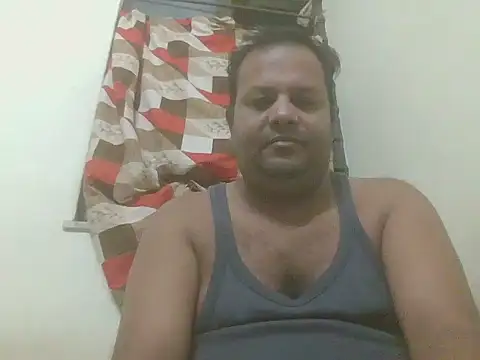 Snapshot of simpleboldguy277 chatting on October 30, 4:19 pm simpleboldguy277 online show from October 30, 4:19 pm