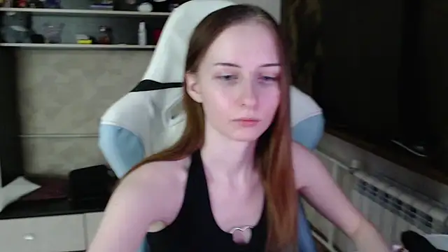 Cutti Crystal online show from February 26, 7:24 pm