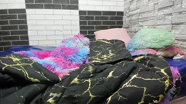 Snapshot of Sandra_Milf_love chatting on September 28, 9:42 pm Sandra Milf love online show from September 28, 9:42 pm