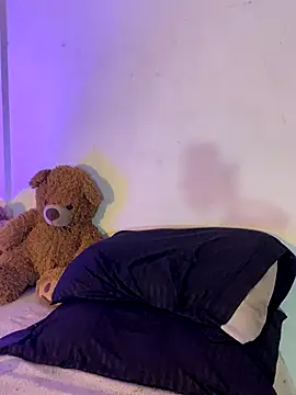 cam11 07 online show from October 21, 9:26 pm