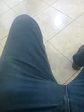 Snapshot of svvagesexyy chatting on January 19, 7:23 am svvagesexyy online show from January 19, 7:23 am