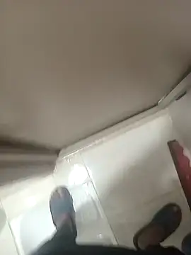 Snapshot of svvagesexyy chatting on February 9, 6:50 am svvagesexyy online show from February 9, 6:50 am