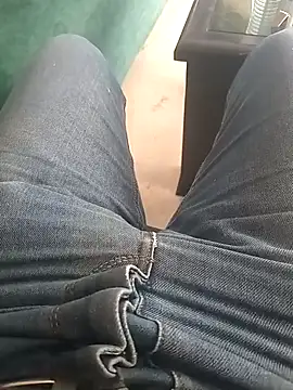 Snapshot of svvagesexyy chatting on February 14, 3:31 pm svvagesexyy online show from February 14, 3:31 pm