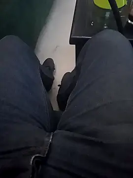 Snapshot of svvagesexyy chatting on February 22, 7:56 pm svvagesexyy online show from February 22, 7:56 pm