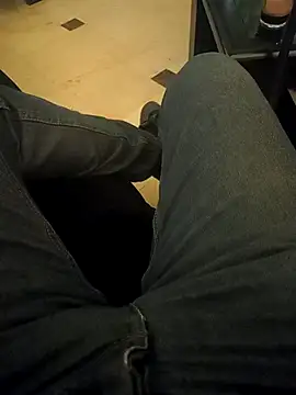 Snapshot of svvagesexyy chatting on February 28, 9:16 pm svvagesexyy online show from February 28, 9:16 pm