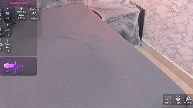 SASHA BROWNIE   online show from October 10, 8:08 pm