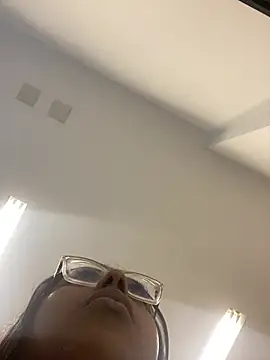 cariocasafada online show from February 4, 7:42 pm