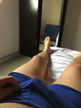 Vicporn0398 online show from April 1, 3:53 pm