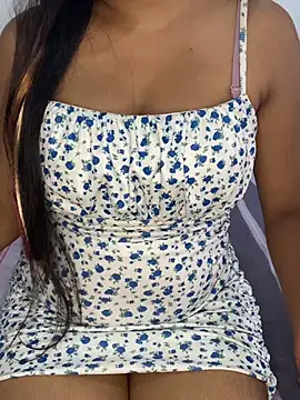 Snapshot of Lishel_Ananya chatting on July 4, 8:42 am Lishel Ananya online show from July 4, 8:42 am