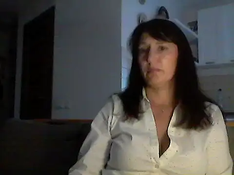 Elena48324 online show from October 5, 1:53 pm