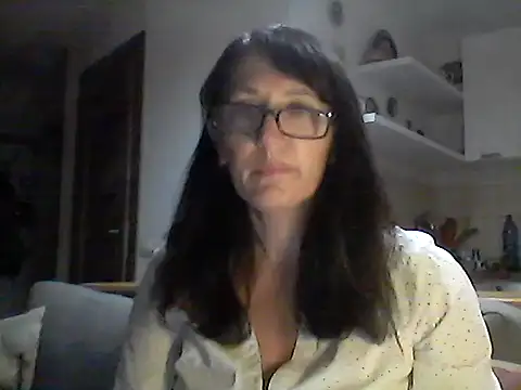 Elena48324 online show from October 7, 5:54 pm