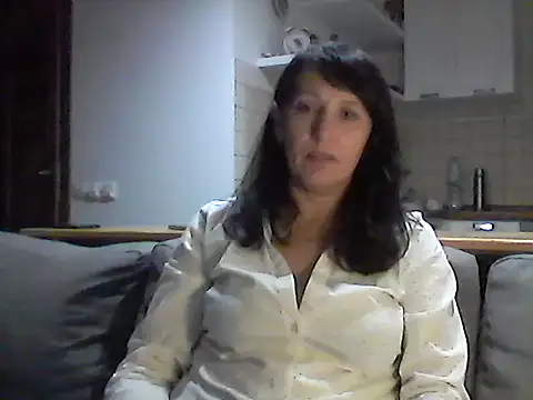 Elena48324 online show from October 28, 7:27 pm