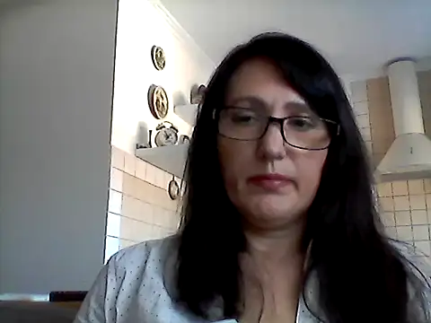 Elena48324 online show from April 7, 9:54 am