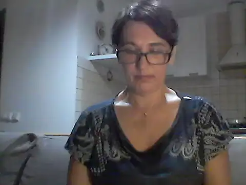 Elena48324 online show from August 4, 4:53 pm